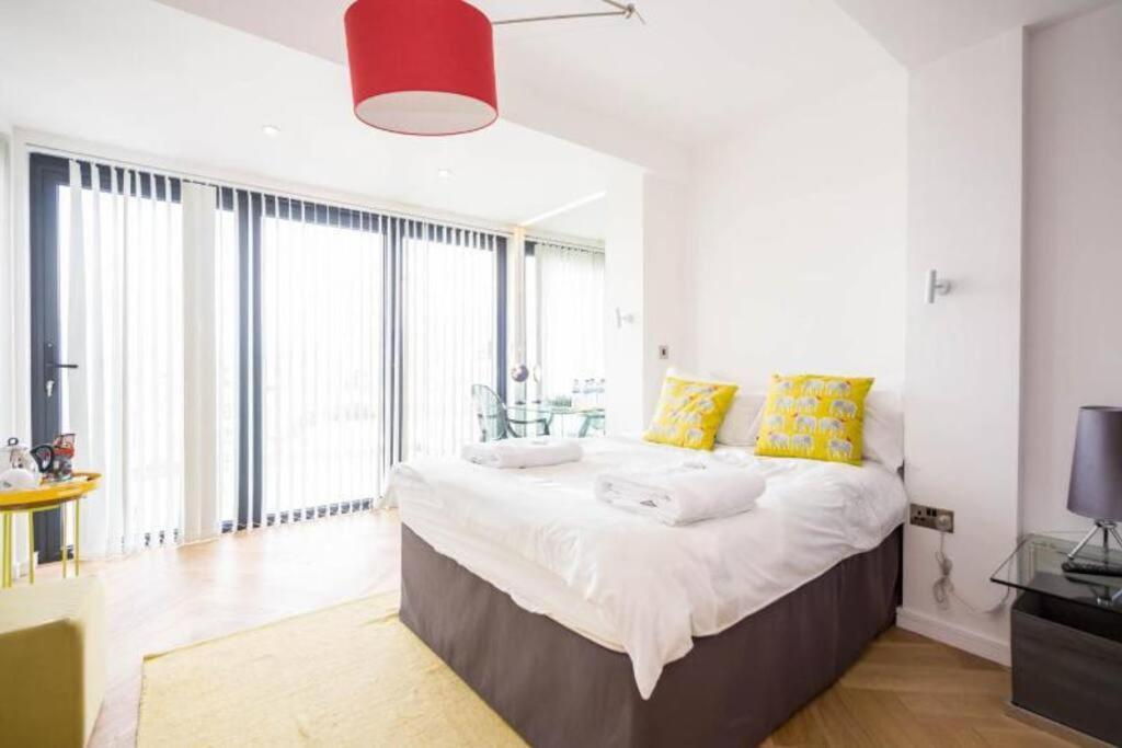 George24 - Spectacular, 5 Minutes To The Beach New Quay Exterior foto
